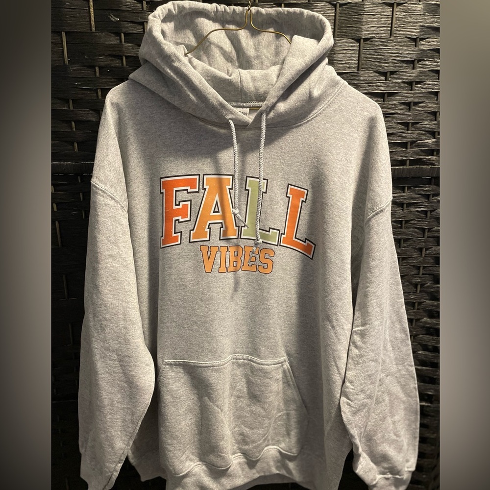 FALL VIBES Hoodie size
LG. NEW